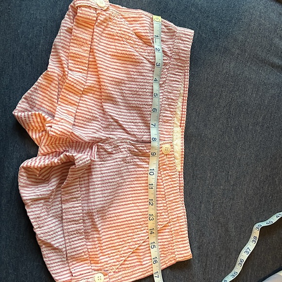 Abercrombie & Fitch shorts. - Picture 4 of 5